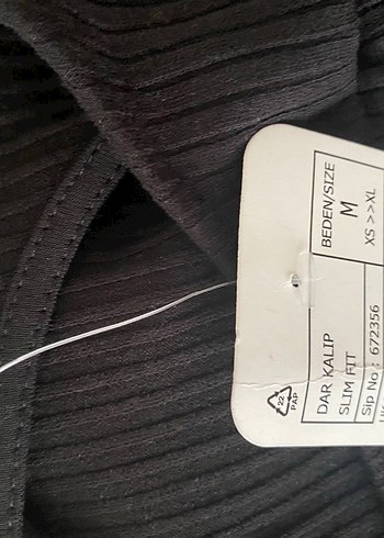 Lcw xside siyah m beden  sırt pencere dekolteli elbise - Görsel 5