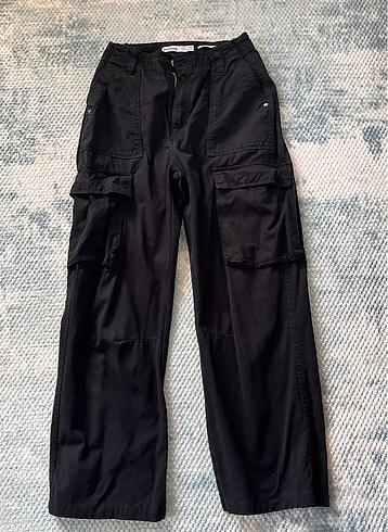 Bershka kargo pantolon