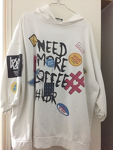 Beyaz baskılı oversize sweatshirt