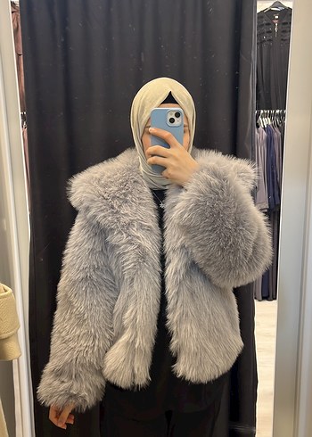Zara Gri Kürk Detaylı Midi Boy Kadın Mont