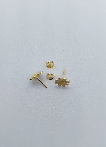 Gümüş Çivili Papatyalı Küpe  - Görsel 2