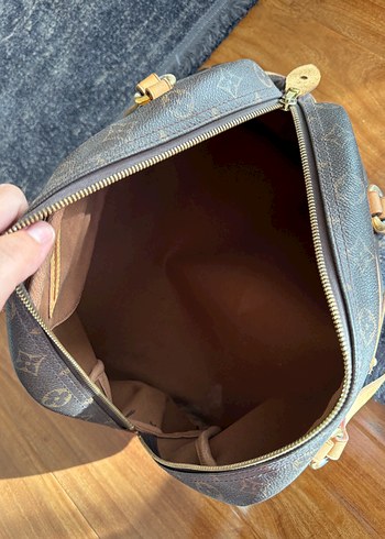 Beden kahverengi Renk Orjinal Louis Vuitton manhattan gm