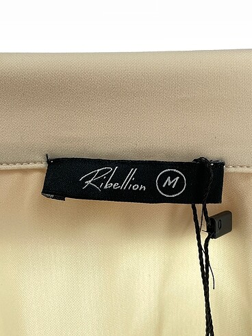 m Beden çeşitli Renk PreLoved Bluz %70 İndirimli.