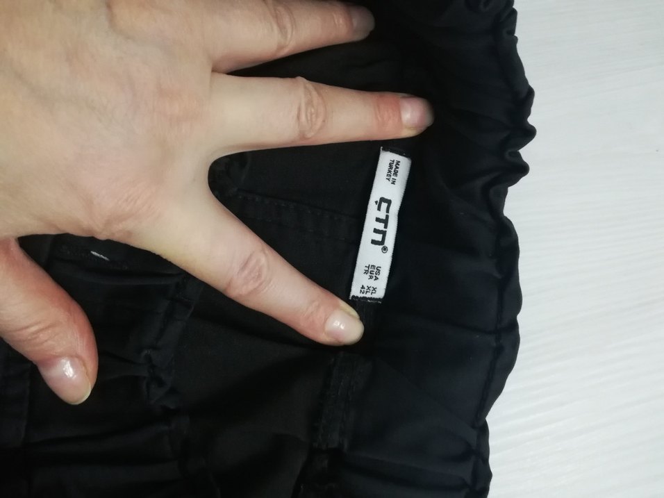 Siyah Kadın Midi Kumaş Pantolon - Görsel 4