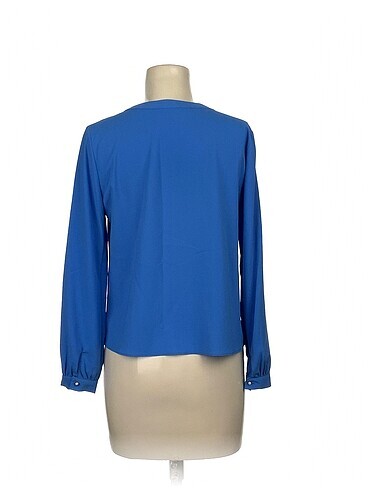 40 Beden PreLoved Bluz %70 İndirimli.