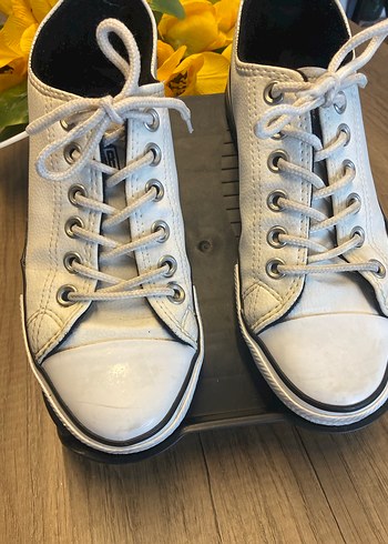 Converse ayakkabı - Görsel 2