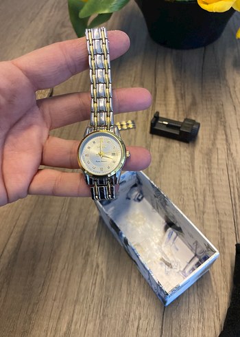 Kadın Parlak Sarı Vintage Bilek Saati - Görsel 4