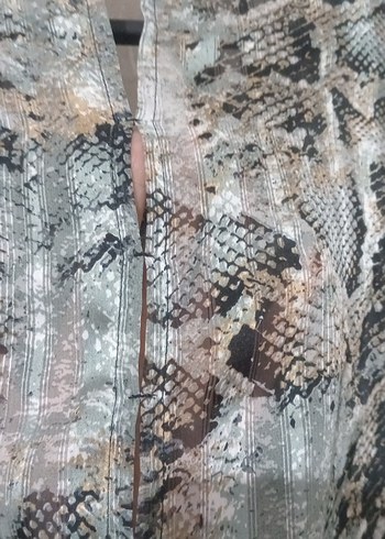 Gri Yılan Desenli Uzun Kollu Kadın Bluz - Görsel 9