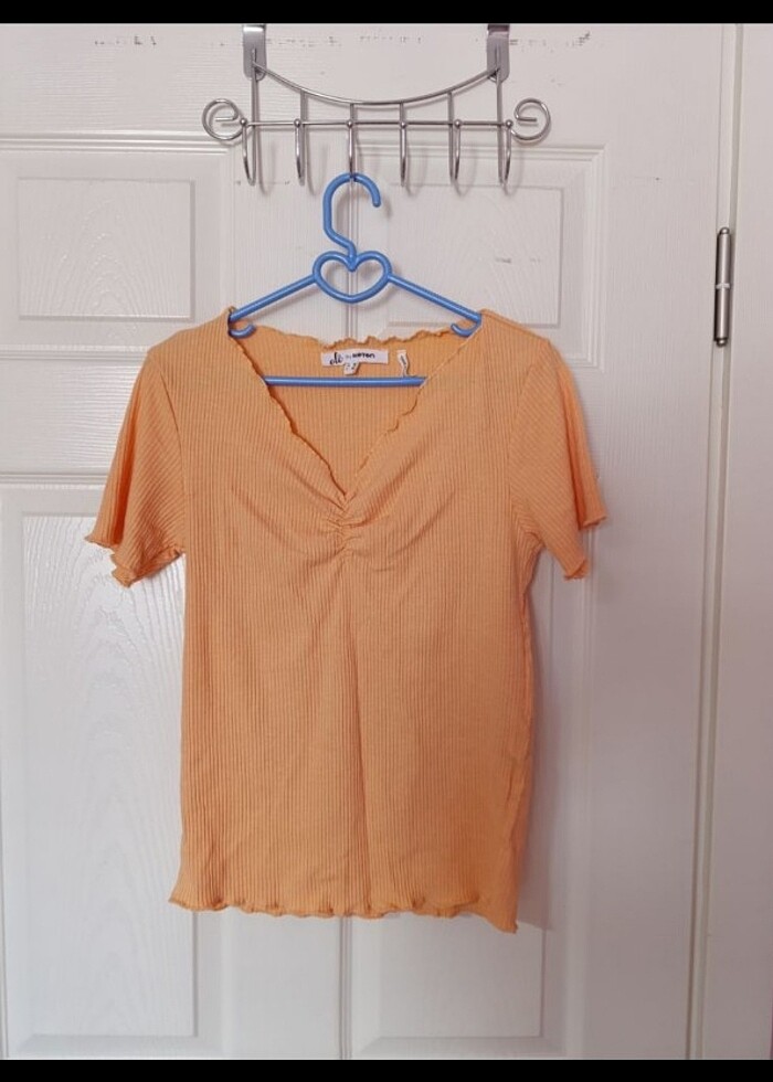 Turuncu crop - Görsel 4