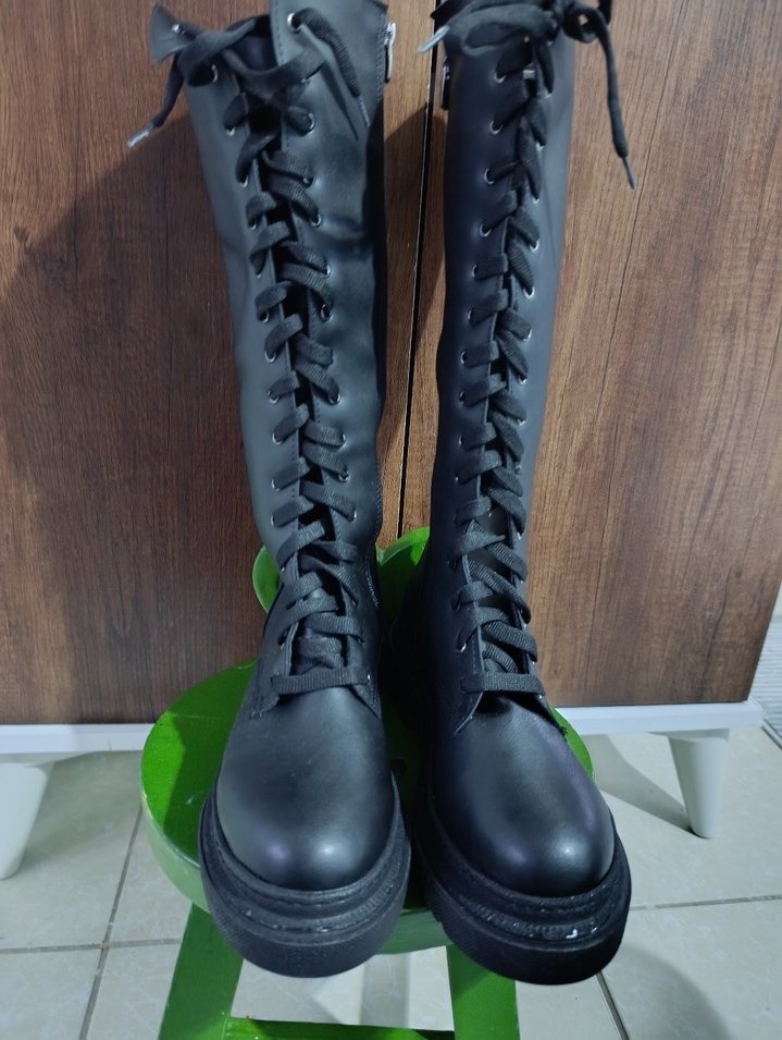 Siyah Deri Bağcıklı Stiletto Topuklu Goth Bot - Görsel 3