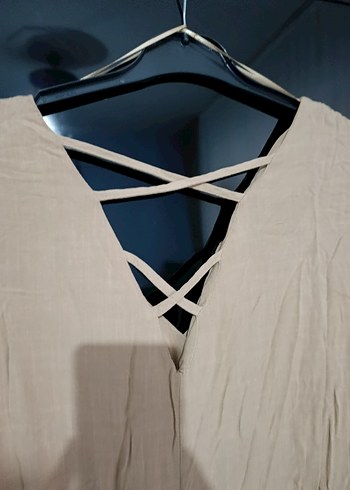 Bej V Yakalı Uzun Keten Kadın Gömlek - Görsel 5