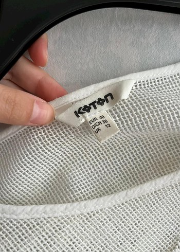 Dantel Detaylı Beyaz Kısa Kollu Bluz - Görsel 2