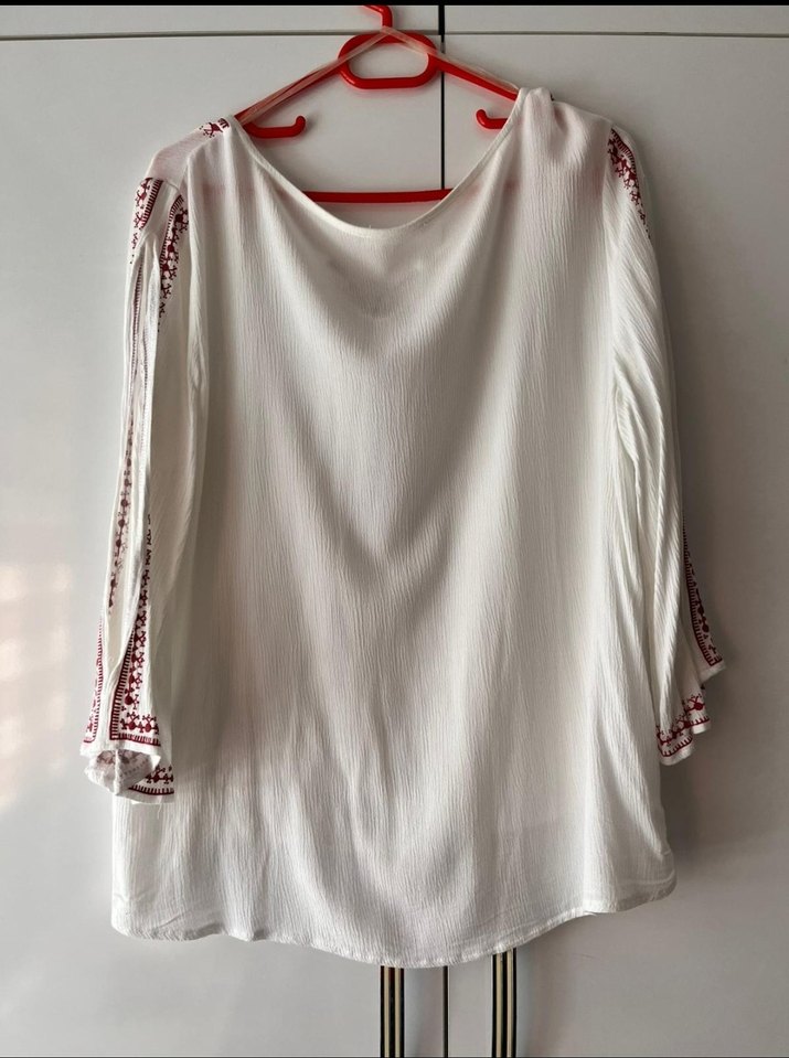 Nakışlı Püsküllü Bohem V Yaka Bluz - Görsel 5