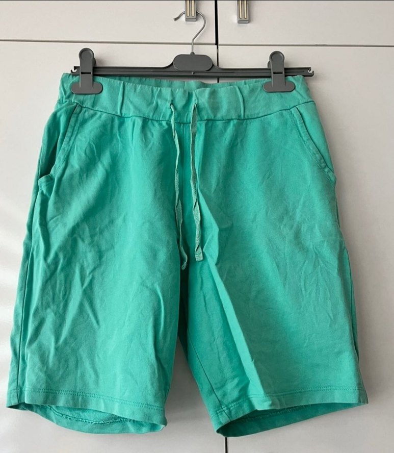 Turkuaz Parlak Kadın Bermuda Şort - Görsel 4
