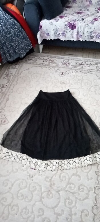 Siyah üstü tül etek uçları dantel coook şık ????