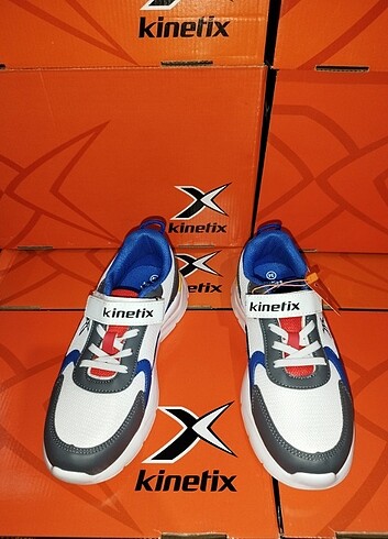 34 Beden orijinal kinetix çocuk spor ayakkabısı