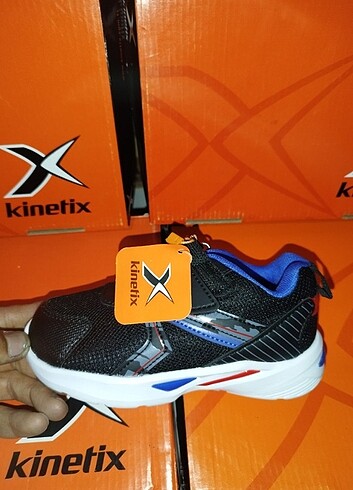 27 Beden orijinal kinetix çocuk spor ayakkabısı 26 27 28 29 numarası mevc