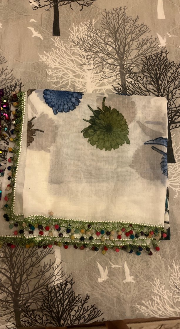 Çeyizlik Başörtüsü 2 adet Boncuk Detaylı Çok Renkli - Görsel 2