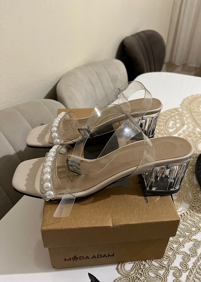 Şeffaf Kısa topuklu ayakkabı (incili) - Görsel 3