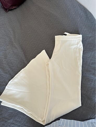s Beden beyaz Renk Zara abiye ispanyol paça pantolon