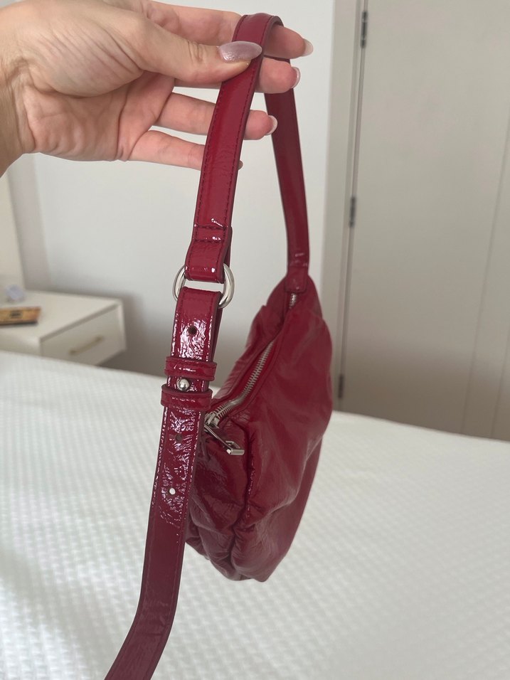 Zara Kırmızı Parlak Deri Kadın Çanta - Görsel 3