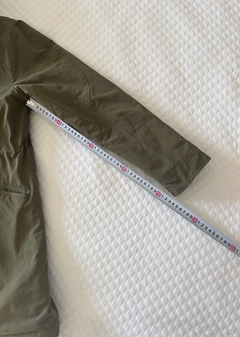 Zara Haki içi tüylü parka - Görsel 6