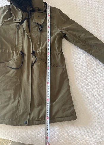 Zara Haki içi tüylü parka - Görsel 5