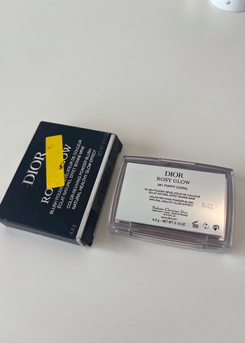 Dior Koyu Allık - Görsel 4