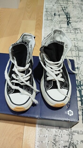 Converse Ayakkabi