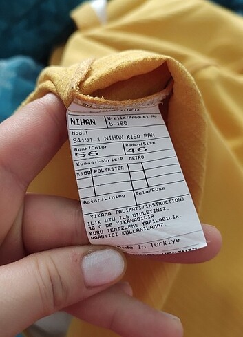 52 Beden altın Renk Hırka