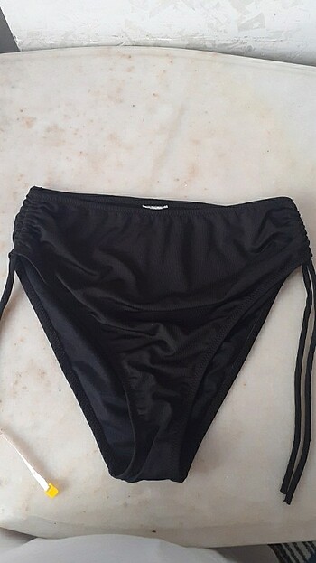 Bikini altı