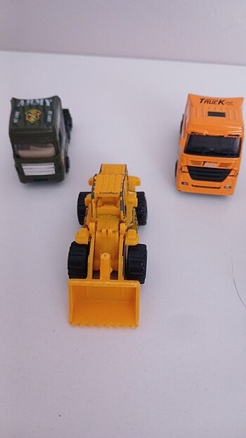 Beden Hit wheels Kucuk araba