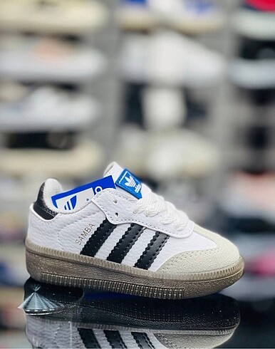 Adidas Adidas Samba Çocuk 27/35 arası mevcut