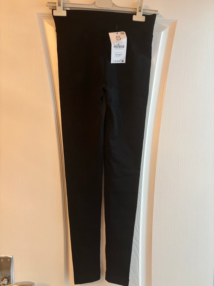 Siyah Midi Spor Kadın Tayt - Görsel 3