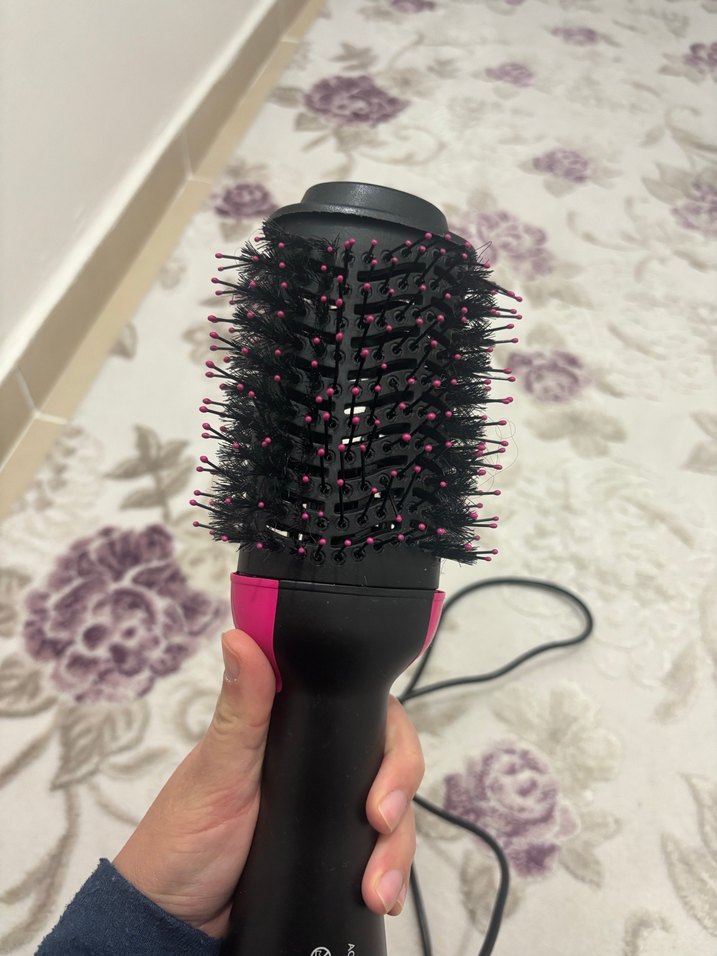 Pembe Renkli Saç Şekillendirici Fırça - Görsel 2