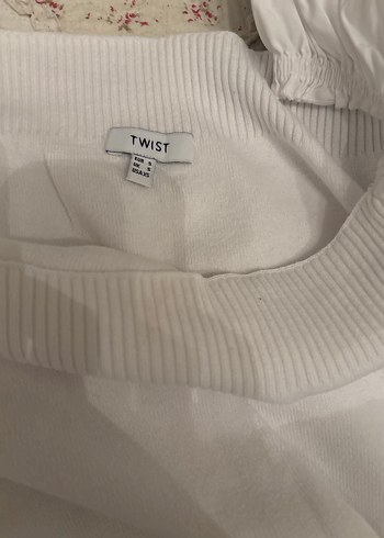 Beyaz Keten Piliseli Uzun Kollu Bluz - Görsel 2