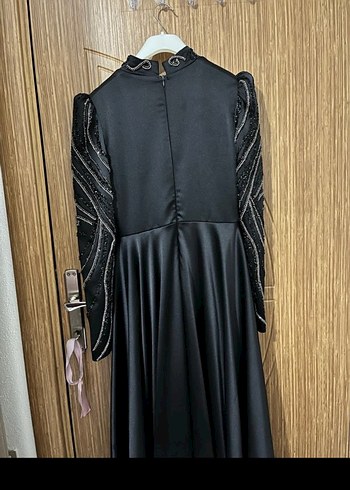 Uzun Siyah Gotik Nakışlı Abiye Elbise - Görsel 2