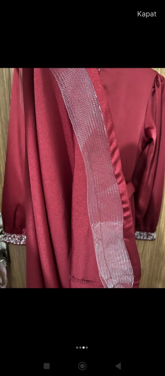 Kemerli Bordo Uzun Kollu Saten Elbise - Görsel 3