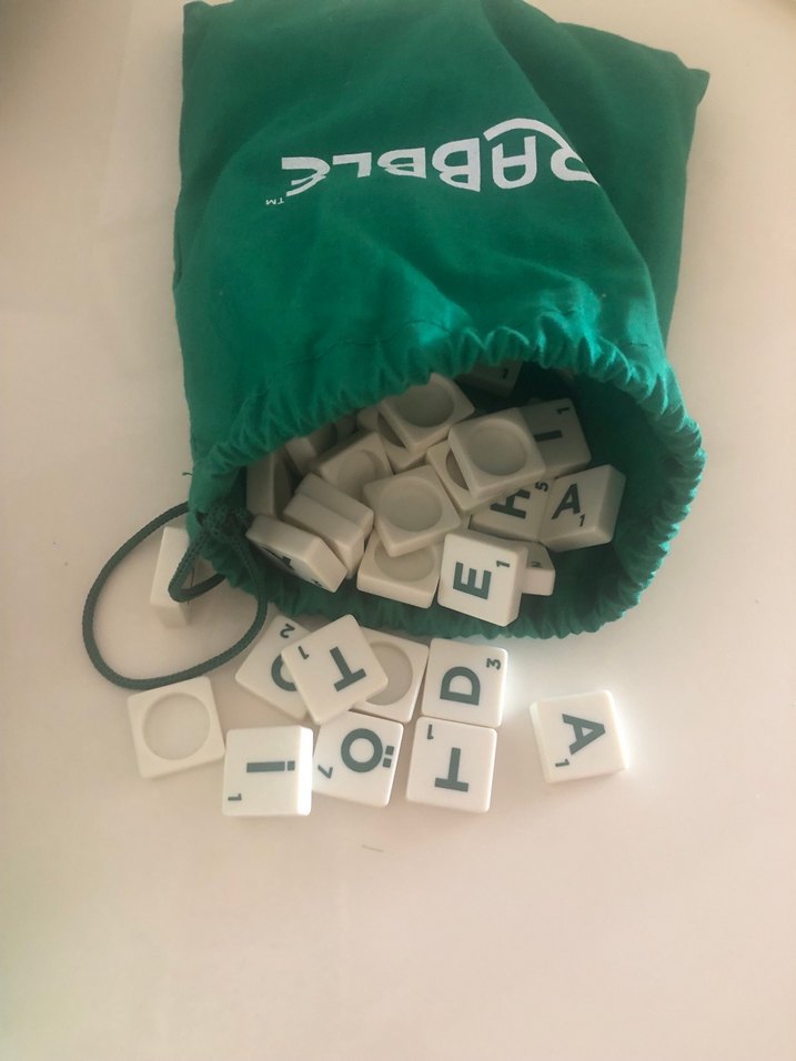 Scrabble Orijinal Kutu Oyunu - Görsel 5