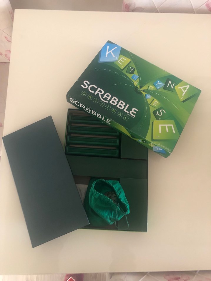 Scrabble Orijinal Kutu Oyunu - Görsel 4