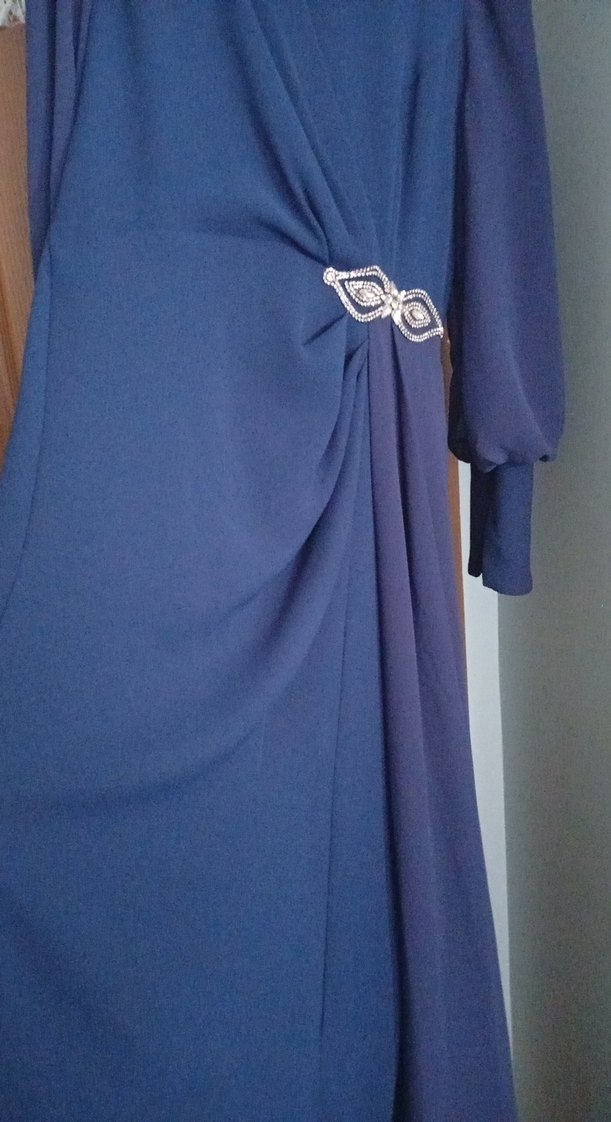 Uzun Kollu Lacivert Drapeli Abiye Elbise - Görsel 5