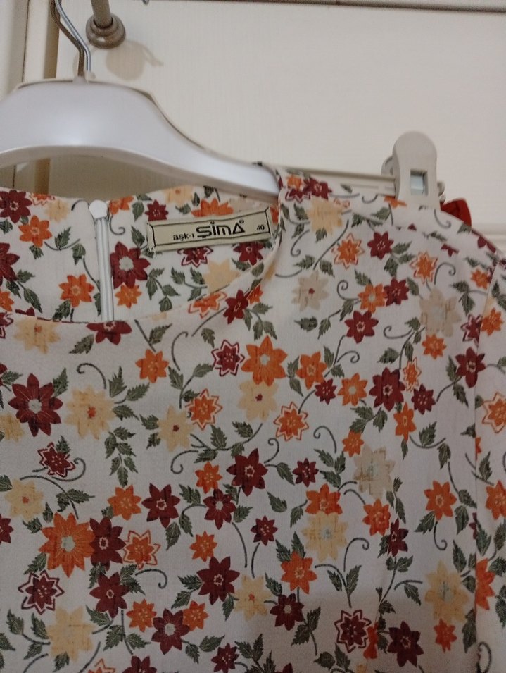 Kırmızı Uzun Kollu Zincir Detaylı Kadın Tunik - Görsel 4