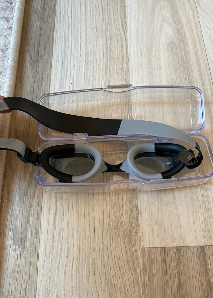 Yüzme gözlüğü - Görsel 2