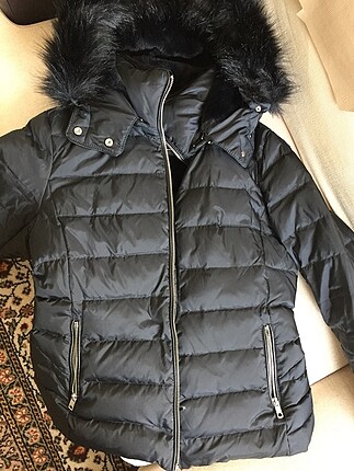 Zara kürklü mont