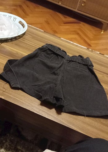 Zara Siyah Bel Detaylı Kadın Mini Kot Şort