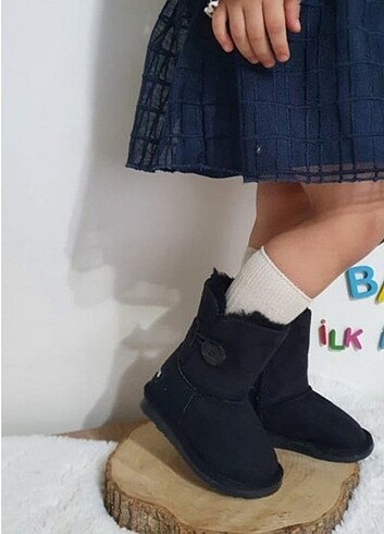 Kız çocuk süet bot