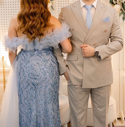 Oleg Cassini Söz nişan elbisesi