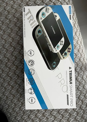Trimui Smart Pro Taşınabilir Oyun Konsolu