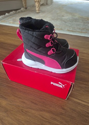 Puma Siyah Pembe Cocuk Botu