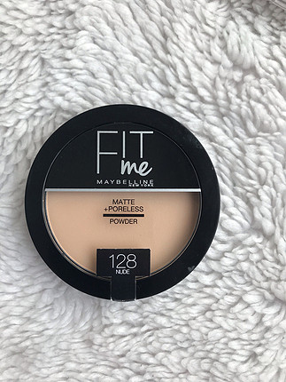 Maybelline pudra